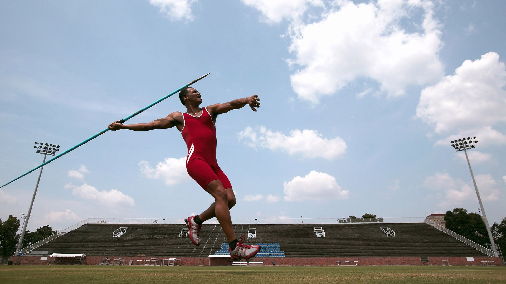 中国男篮锋线崛起 新人接班显希望，中国男篮又一巨无霸